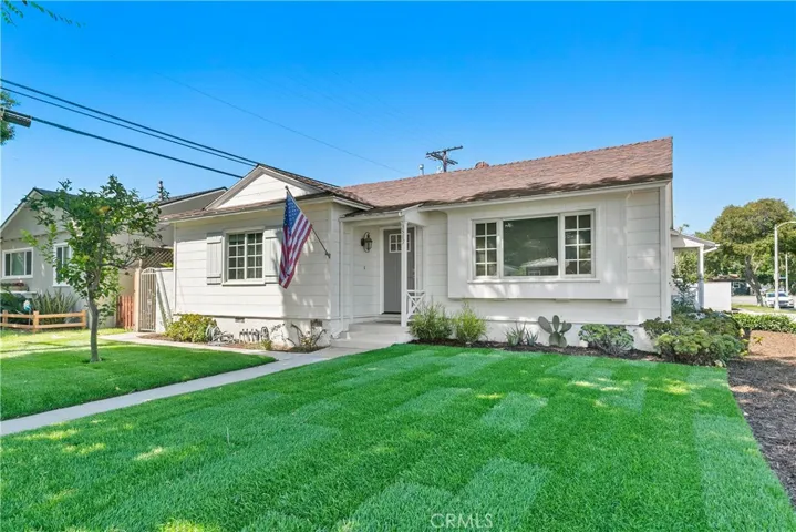 3569 Lees Avenue, Long Beach, California 90808