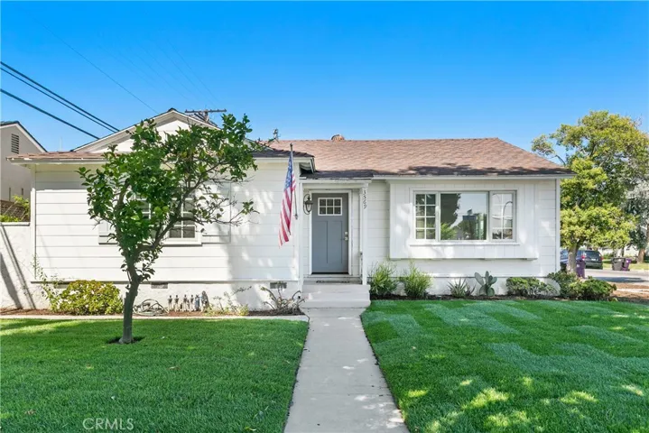 3569 Lees Avenue, Long Beach, California 90808
