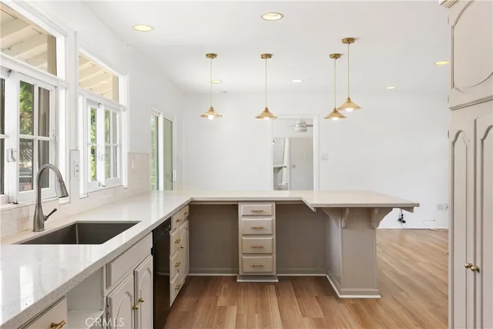 3569 Lees Avenue, Long Beach, California 90808