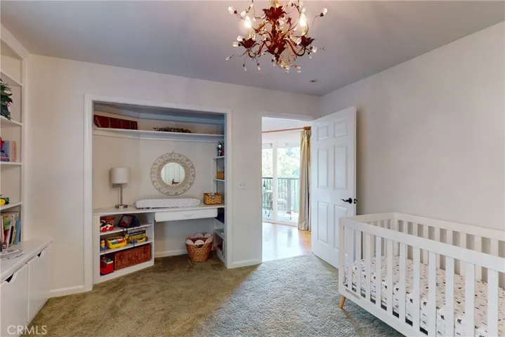 Main Level Bedroom/nursery
