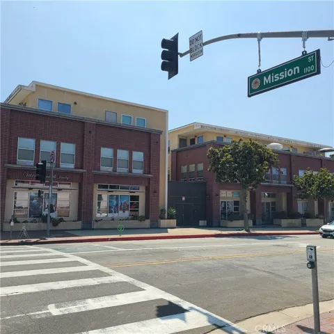 Street view at Mission & Freemont