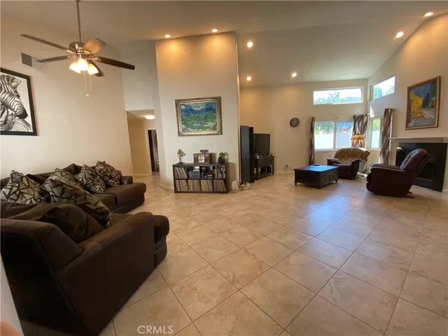 22952 Joaquin Ridge Drive, Murrieta, California 92562