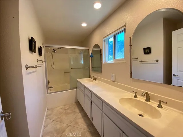 22952 Joaquin Ridge Drive, Murrieta, California 92562