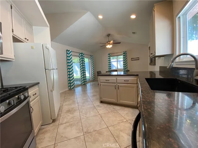 22952 Joaquin Ridge Drive, Murrieta, California 92562