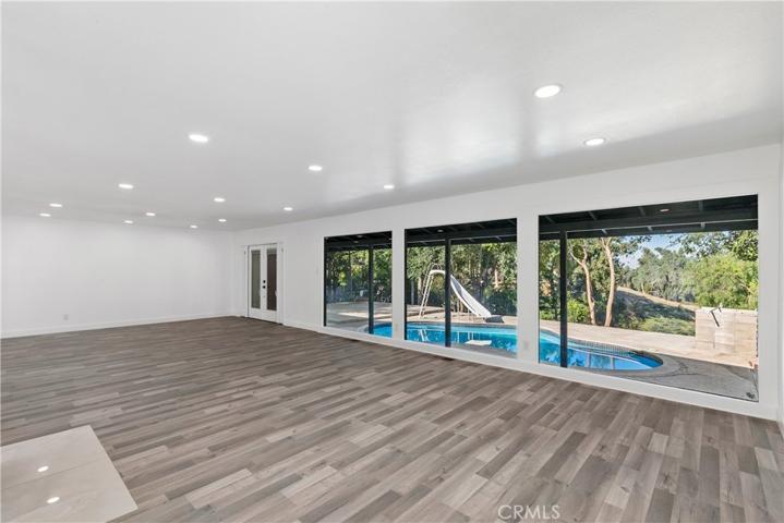 3241 Lakehill Place, Riverside, California 92501