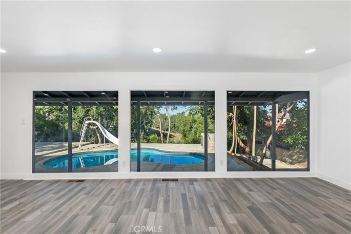 3241 Lakehill Place, Riverside, California 92501
