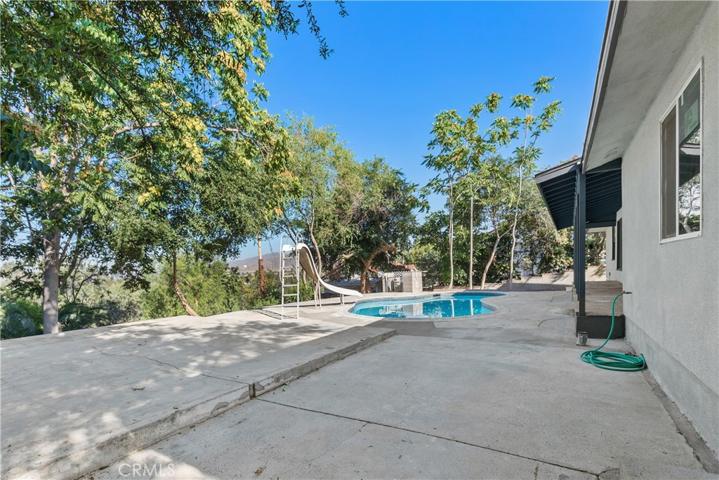 3241 Lakehill Place, Riverside, California 92501