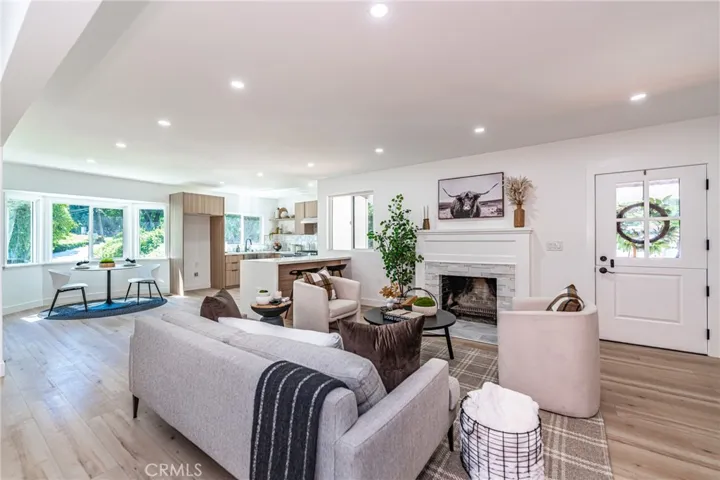 1724 Solejar Drive, La Habra Heights, California 90631