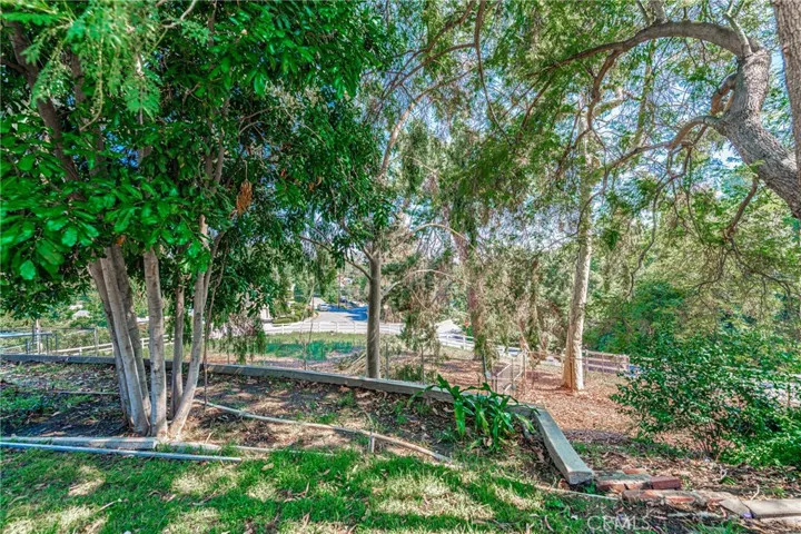 1724 Solejar Drive, La Habra Heights, California 90631