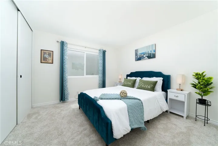 412 19th Street, Huntington Beach, California 92648