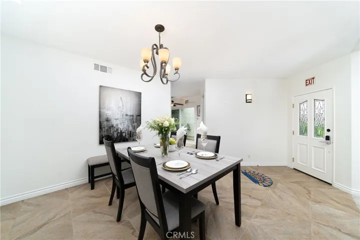 412 19th Street, Huntington Beach, California 92648