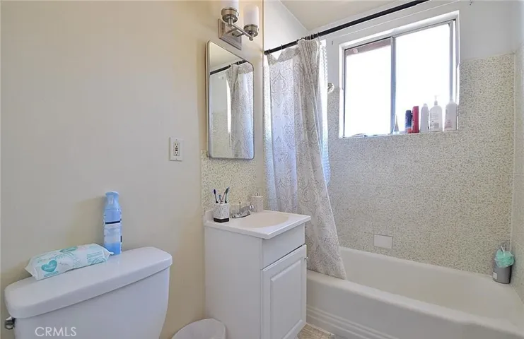 933 N Alameda Avenue, Azusa, California 91702