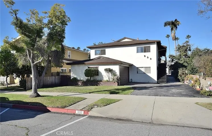 933 N Alameda Avenue, Azusa, California 91702
