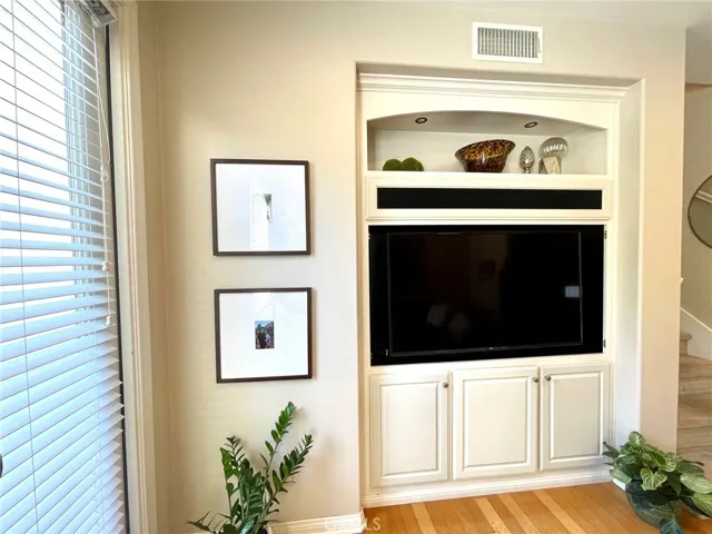 61 Greenhouse, Irvine, California 92603