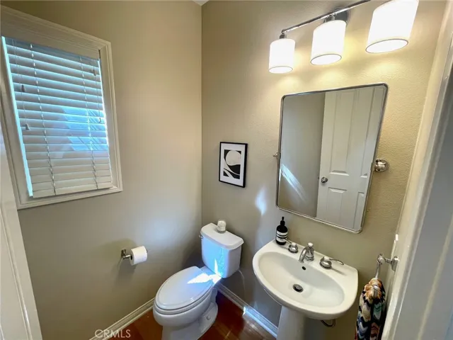 61 Greenhouse, Irvine, California 92603