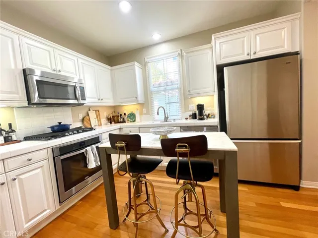 61 Greenhouse, Irvine, California 92603