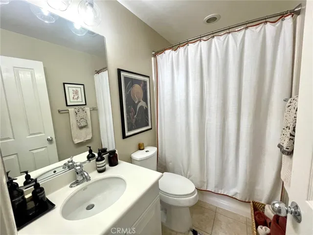 61 Greenhouse, Irvine, California 92603