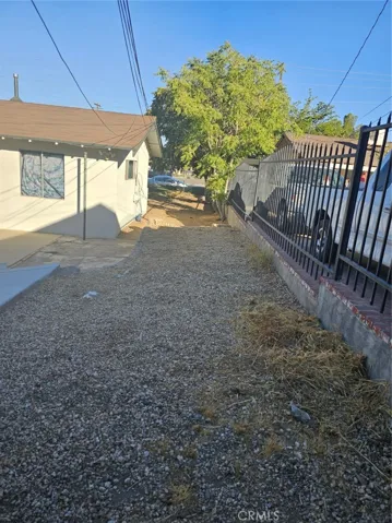 15534 6th Street, Victorville, California 92395