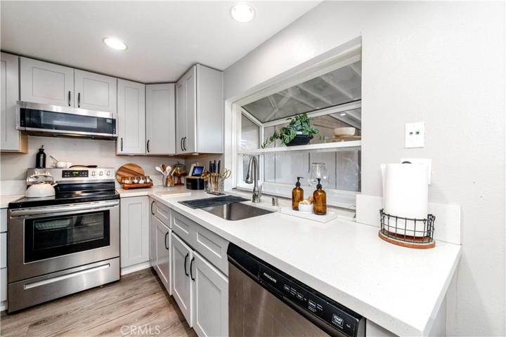 4657 Larwin Avenue, Cypress, California 90630