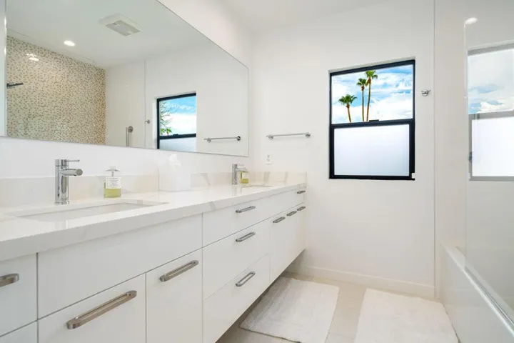 Secondary Bath