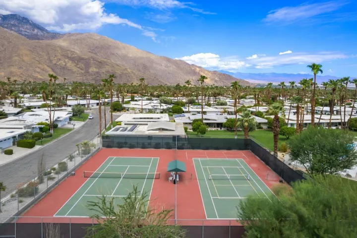 Tennis Courts