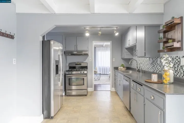 1918 Pablo Vista Ave, San Pablo, California 94806