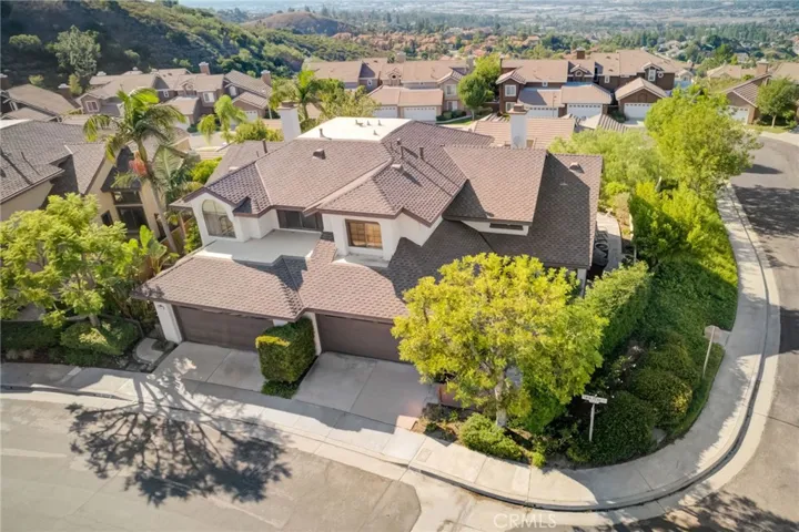6275 E Twin Peak Circle, Anaheim Hills, California 92807