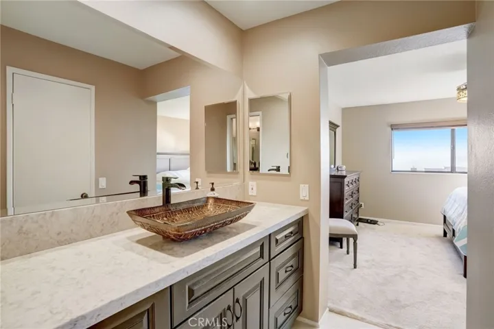 6275 E Twin Peak Circle, Anaheim Hills, California 92807