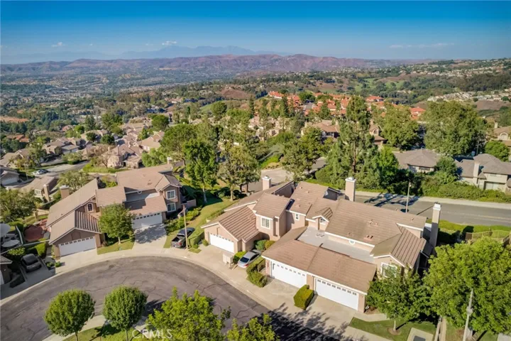 6275 E Twin Peak Circle, Anaheim Hills, California 92807