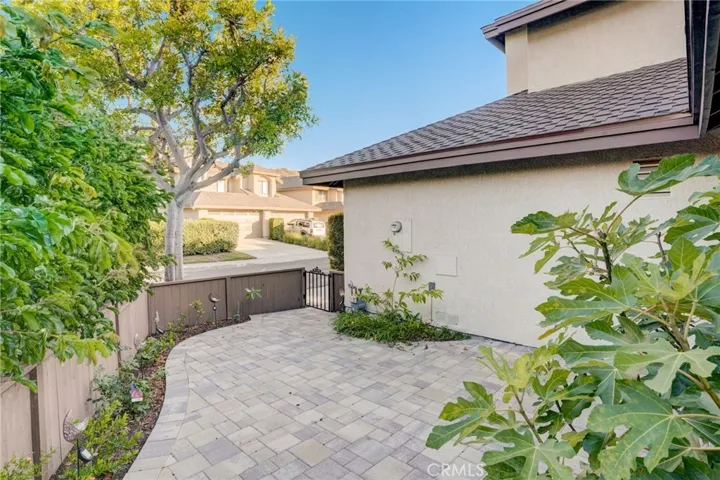 6275 E Twin Peak Circle, Anaheim Hills, California 92807