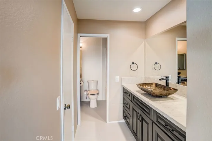 6275 E Twin Peak Circle, Anaheim Hills, California 92807