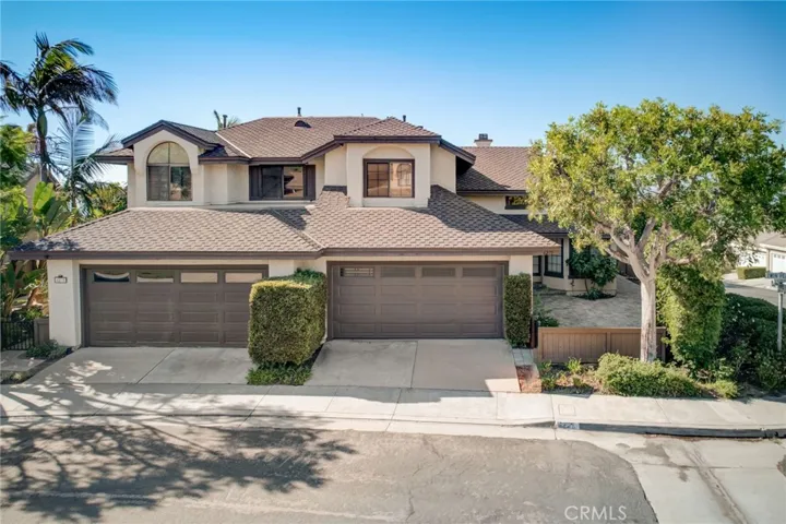 6275 E Twin Peak Circle, Anaheim Hills, California 92807