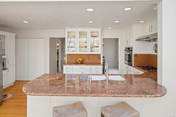 3850 Rio Road Unit 54, Carmel, California 93923