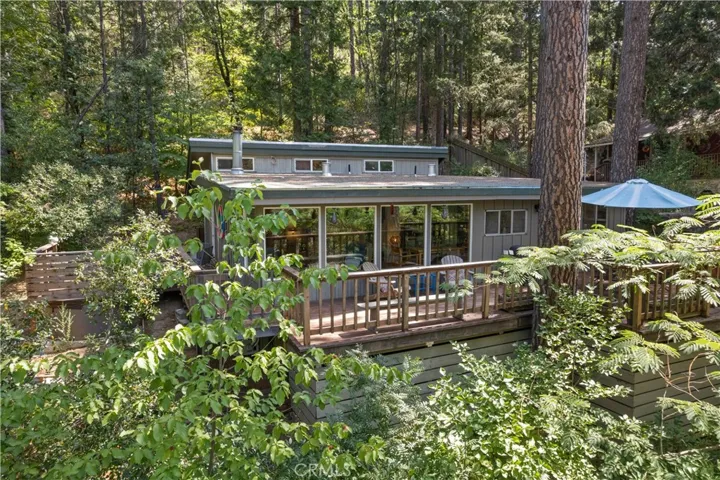12530 Maple Lane, Loch Lomond, California 95461