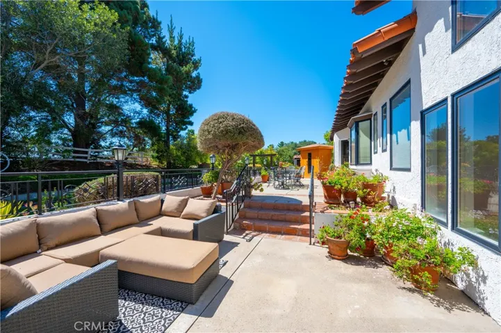 560 Easy Street, Arroyo Grande, California 93420