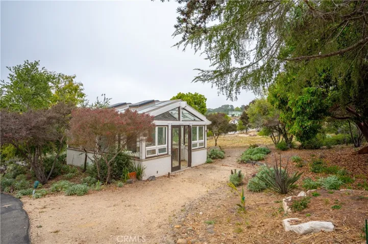 560 Easy Street, Arroyo Grande, California 93420