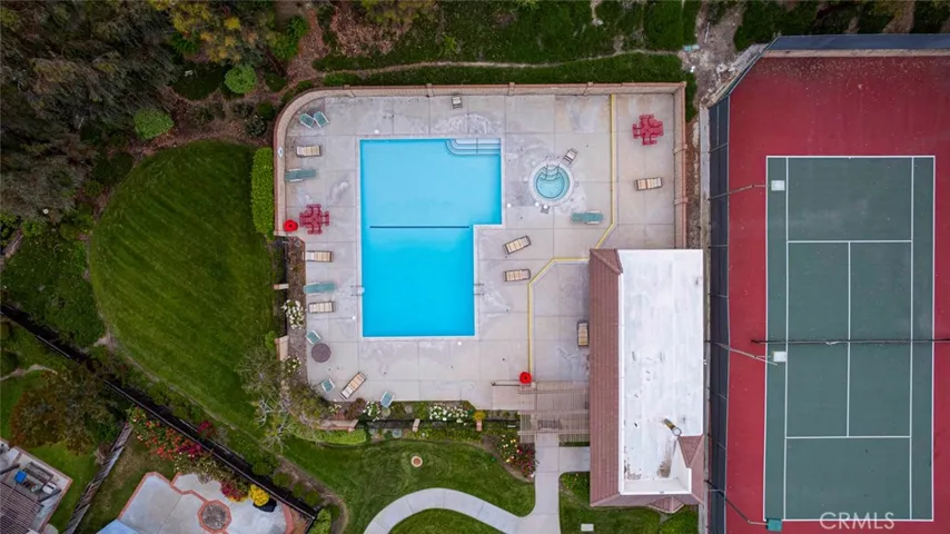 Community S. Pool.
