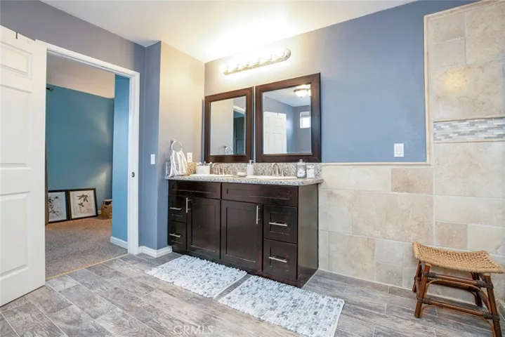 Mstr Bath double sink.