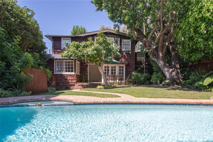 447 Locust Street, Laguna Beach, California 92651