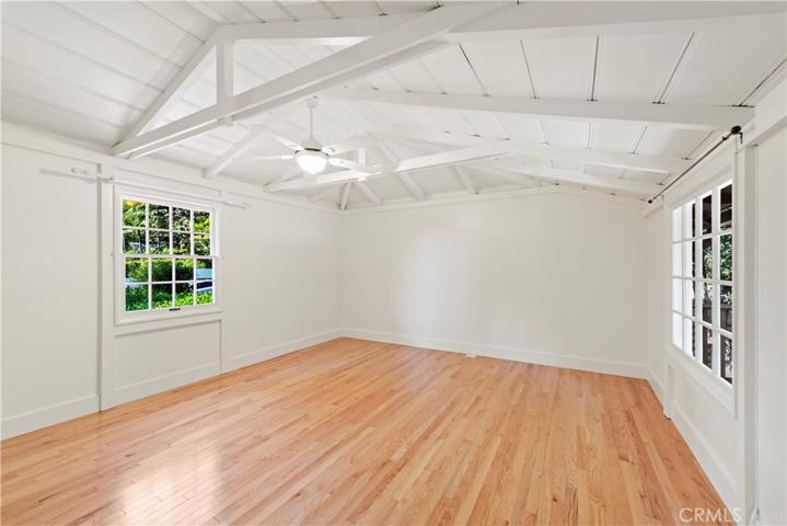 447 Locust Street, Laguna Beach, California 92651