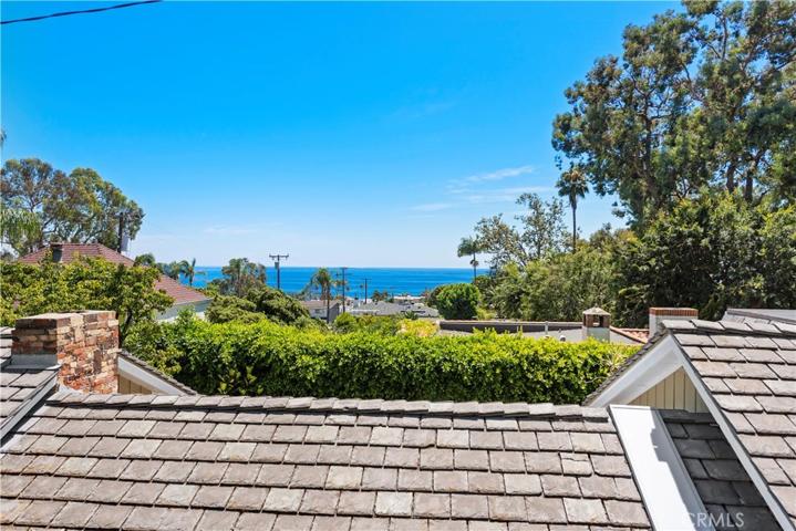 447 Locust Street, Laguna Beach, California 92651
