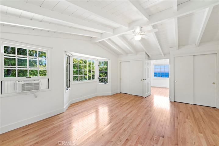 447 Locust Street, Laguna Beach, California 92651