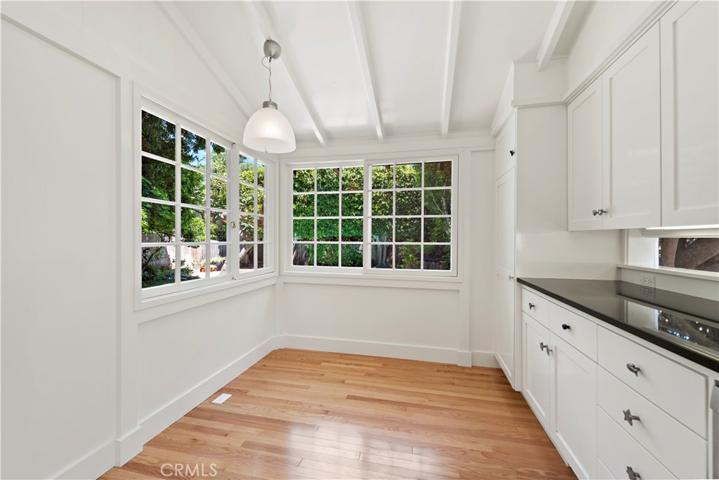 447 Locust Street, Laguna Beach, California 92651
