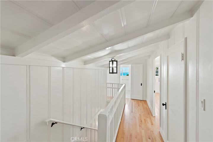 447 Locust Street, Laguna Beach, California 92651