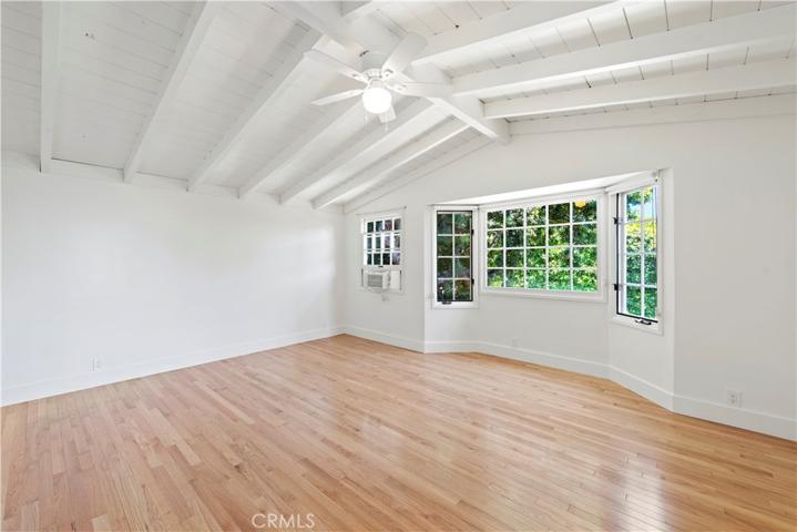 447 Locust Street, Laguna Beach, California 92651