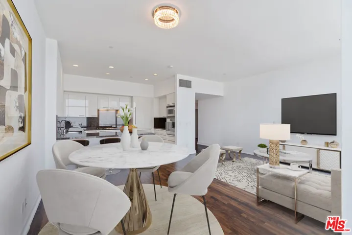 900 W Olympic Boulevard Unit 34H, Los Angeles, California 90015