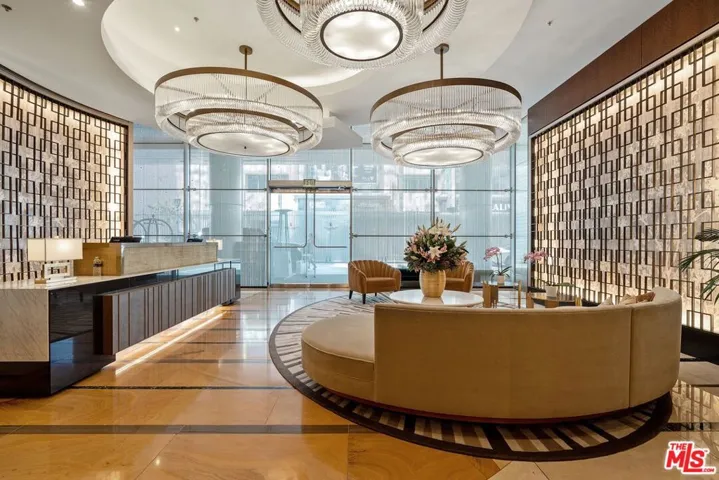 900 W Olympic Boulevard Unit 34H, Los Angeles, California 90015