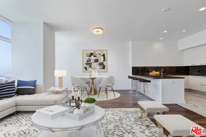 900 W Olympic Boulevard Unit 34H, Los Angeles, California 90015