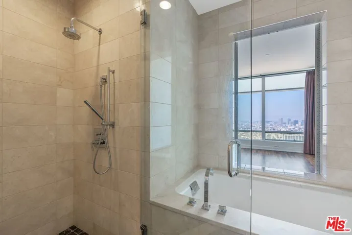 900 W Olympic Boulevard Unit 34H, Los Angeles, California 90015