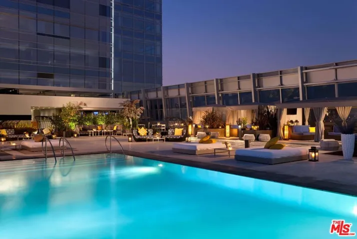 900 W Olympic Boulevard Unit 34H, Los Angeles, California 90015